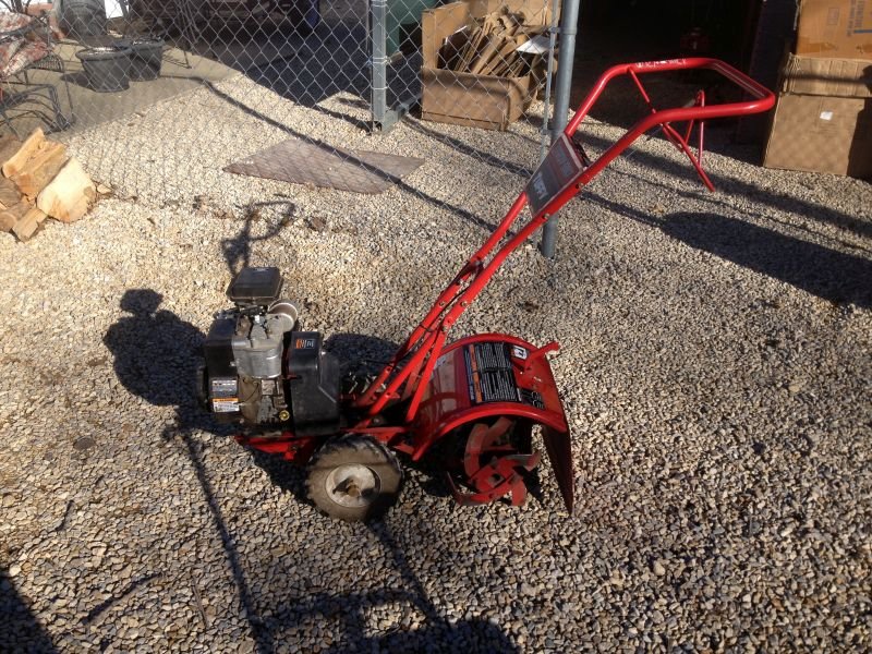 tools11atroybilttuffytiller.jpg